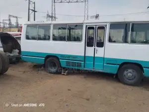 Toyota Coaster 1990 White