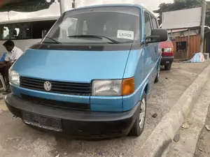 Volkswagen Transporter 2002 Blue