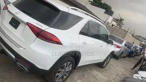 Mercedes-Benz GLE-Class GLE 350 4MATIC 2020 White