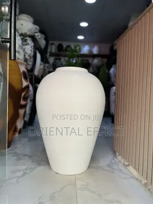 Small Odel Off-White Planter (80cm) –Tall Decorative Indoor Flower Pot