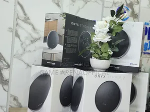 Studio 9 Wireless Speaker