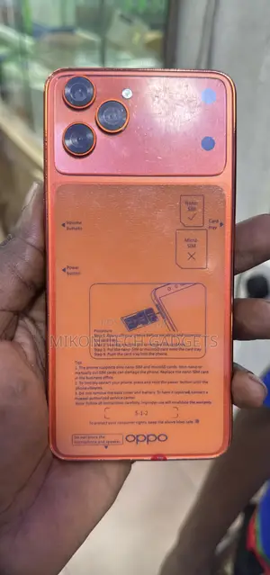 Oppo A3s 256 GB Orange