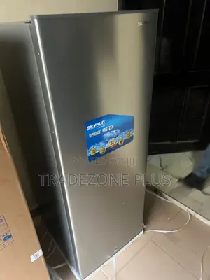 Skyrun 185l Standing Freezer – Consistent Cooling Performance