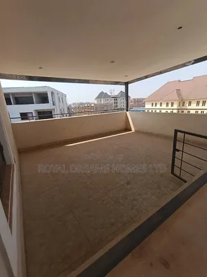 4bdrm Penthouse in Mabushi for rent