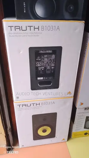 Behringer Monitor Truth B1031a
