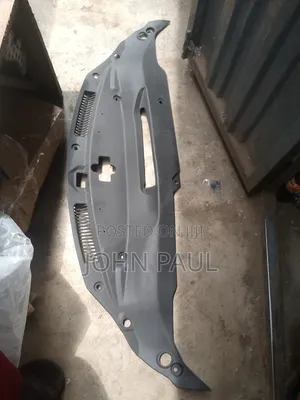 2015 Is250 Radiator Plastic