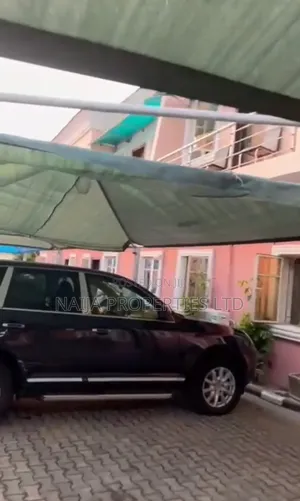 Furnished 4bdrm Townhouse/Terrace in Chevron, Lekki for sale