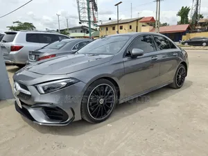 Mercedes-Benz 220 2020 Gray