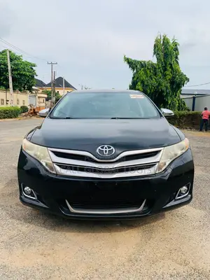 Toyota Venza LE 4dr Wagon AWD (2.7L 4cyl 6A) 2014 Black