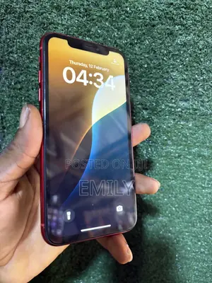 Apple iPhone XR 64 GB Red