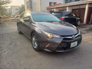 Toyota Camry 2017 Gray