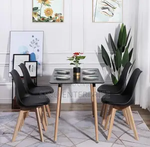 4 Seaters Dining Table Set