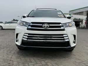Toyota Highlander Limited 4dr SUV (3.5L 6cyl 6A) 2015 White