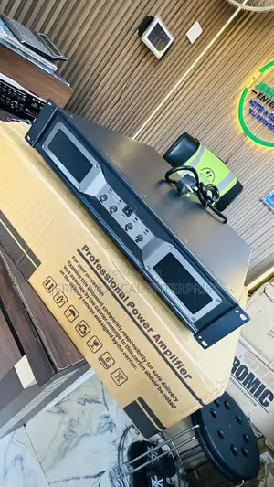 Cvr 4channel Powered Amplifier 4000w