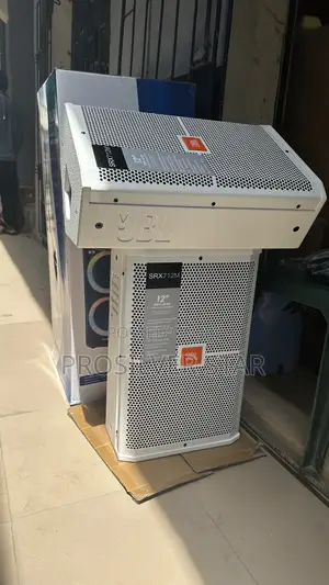 JBL Srx712m 12-Inche Professional Speaker