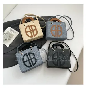 Db Cute Bucket Bag