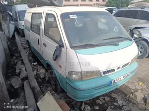 Kia Pregio 2000 White