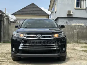 Toyota Highlander Limited 4dr SUV (3.5L 6cyl 6A) 2015 Black