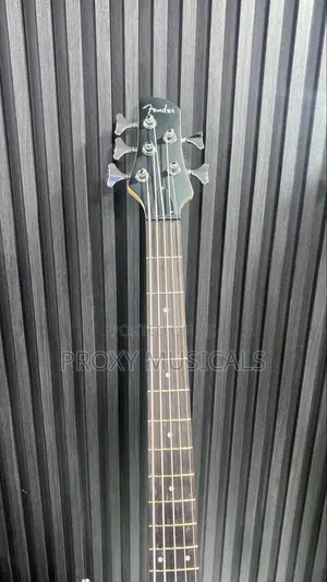 Fender 5strings Active Bass Guitar