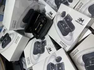 D07 Wireless Microphone