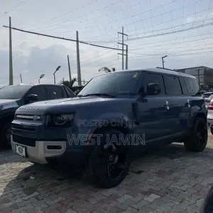 Land Rover Defender X-Dynamic HSE 2022 Blue