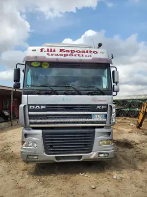 Super Clean Foreign Used Daf 95xf Euro 4 Truck Head