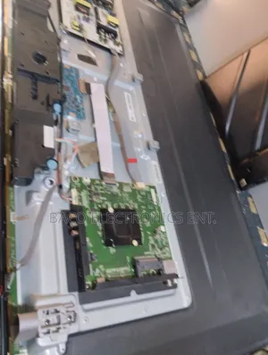 * 50 Inches Hisense Screen Fault Fixed