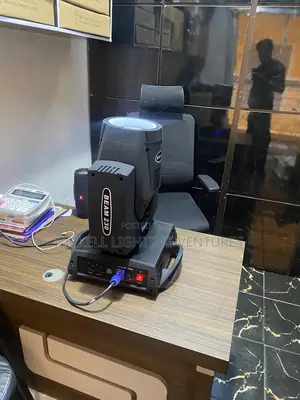 Higher Quality Modern Beam 230 Moving Head Light