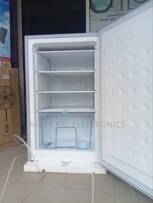 New Lg Upright Freezer 3 Steps ( Fast In Maker Ice Block  ) > 2 Yrs