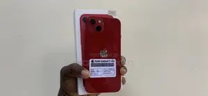 Apple iPhone 13 256 GB Red