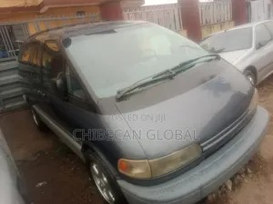 Toyota Previa 1999 Grey