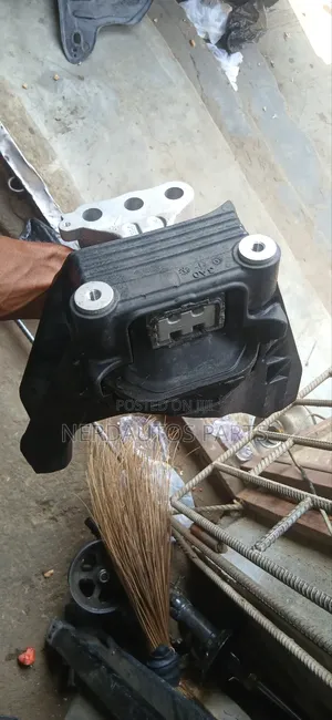 Engine Seat Mount Honda CRV Side/Gear 2023_2026