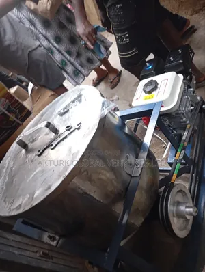 Fufu Pounder Big Size