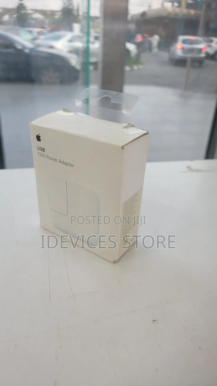 Apple Adapter
