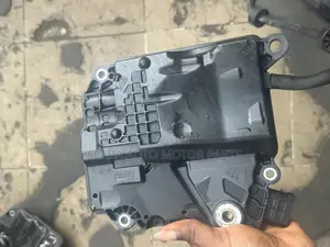 Mercedes Benz Transmission Box and Brain Box GLK 350,Gle,Ml166 and GLB