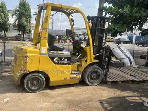 3 Tons Forklifts Available for Hire