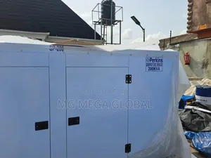 200kva Brand New Perkins Diesel Soundproof Generator 2years Wty