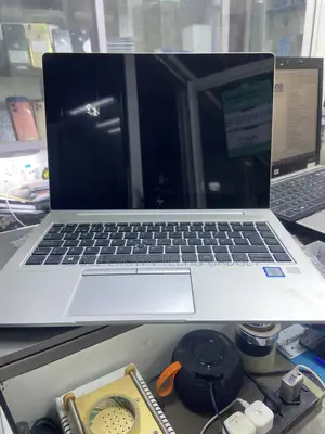 Laptop HP EliteBook 840 G5 8GB Intel Core i5 SSD 256GB