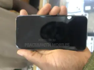 Apple iPhone XS 64 GB White