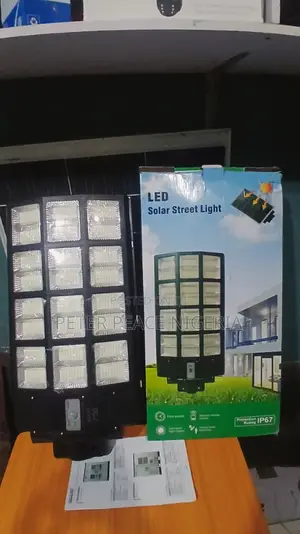 Solar Street Light 12 Eyes