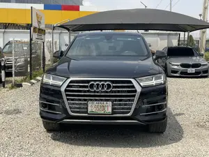 Audi Q7 2019 Black