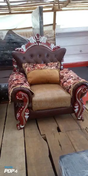 A Complete Set of Chair