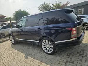 Land Rover Range Rover Vogue 2015 Blue