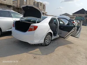 Toyota Camry 2014 White