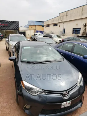 Toyota Corolla LE Eco 4dr Sedan (1.8L 4cyl CVT) 2016 Black