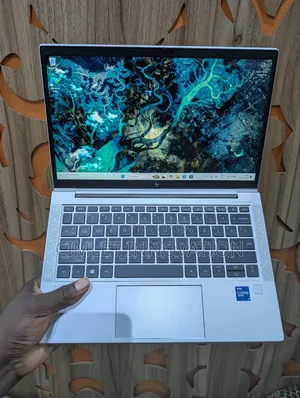 Laptop HP EliteBook 830 G8 16GB Intel Core i7 SSD 512GB