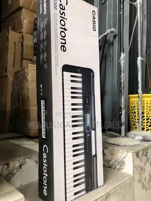Casio Casiotone Ct-S300, 61-Key Portable Digital Keyboard