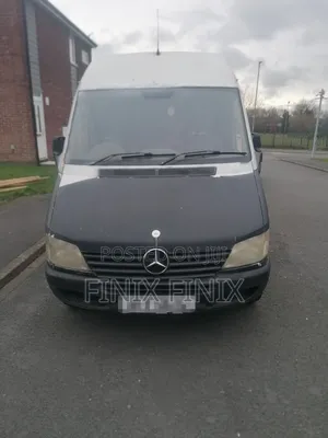 Mercedes-Benz Sprinter 2002 White