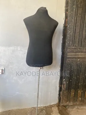 Male Maniquim