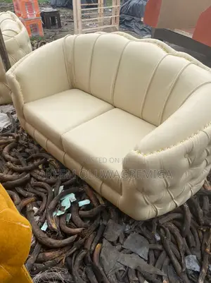 Double Seater Leather Chair